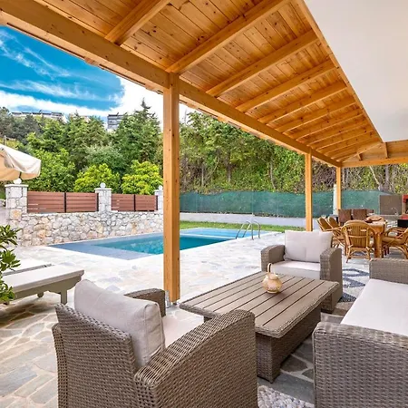 Villa Rafaella2