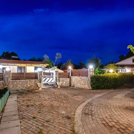 فيلة Rafaella2 Koskinou (Rhodes)